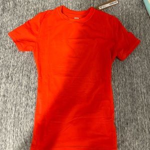 Skims fits everybody t-shirt